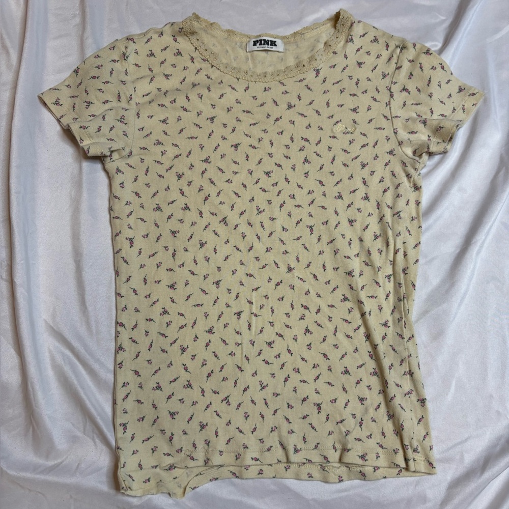 PINK Victoria's Secret Women's Yellow Floral Short Sleeve Tee size small
